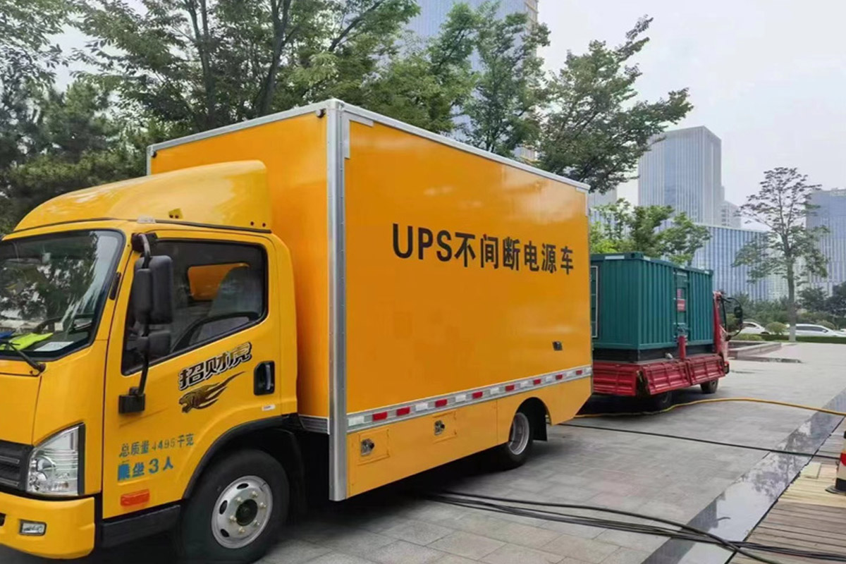 庄河发电机租赁施工现场
